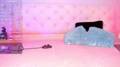  Amber  online show from 09/19/25, 08:42