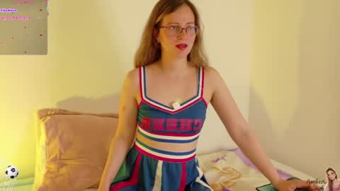 Snapshot of ambeer_wood1 chatting on 06/13/26, 02:31 ambeerwood online show from 06/13/26, 02:31