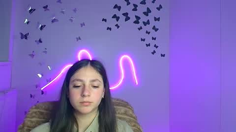 Amber online show from 04/18/26, 07:07