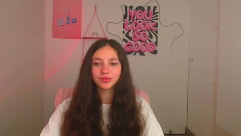 Snapshot of amber__r chatting on 05/09/26, 05:12 Amber online show from 05/09/26, 05:12