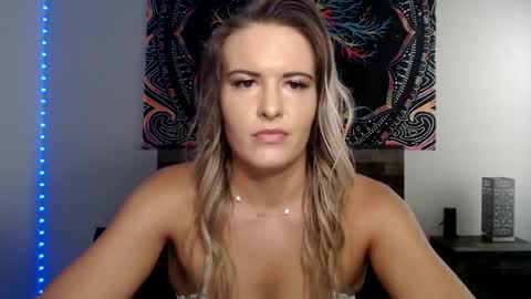 Amber online show from 01/15/26, 02:54