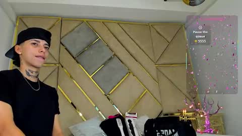 Amber  online show from 10/25/25, 05:08