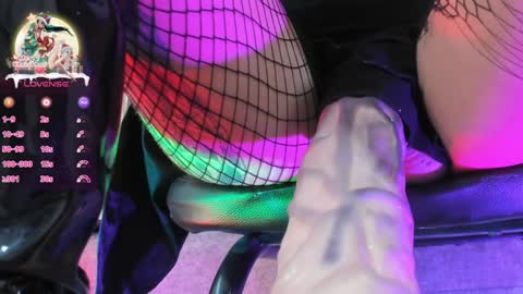 Snapshot of amber_blair chatting on 12/27/24, 01:00 amber_blair online show from 12/27/24, 01:00