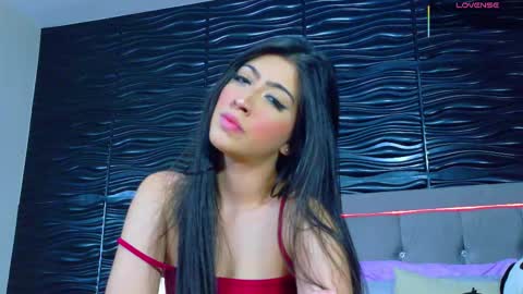 amber_bull online show from 11/07/25, 12:49