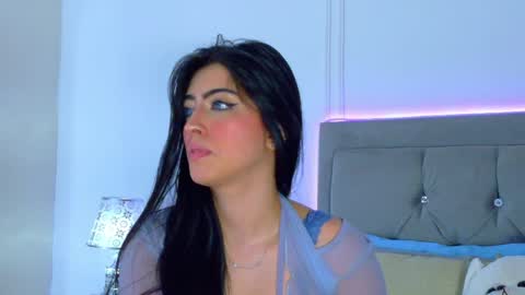 amber_bull online show from 04/07/26, 01:00