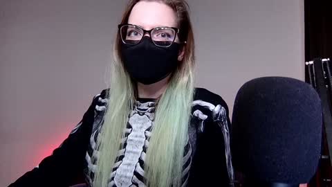 Amber non-nude model online show from 12/02/24, 12:30