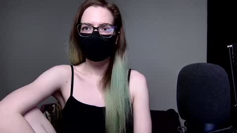 Amber non-nude model online show from 12/10/24, 12:50