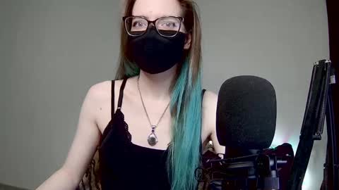 Amber non-nude model online show from 02/02/25, 09:02