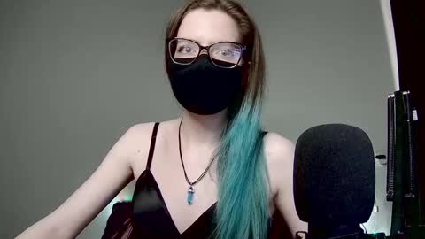 Amber non-nude model online show from 02/12/25, 05:58