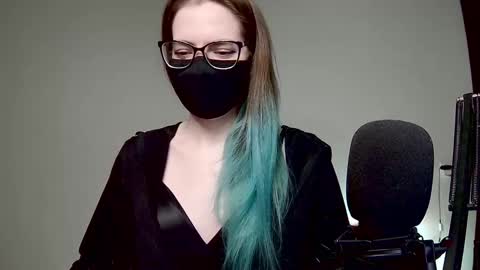 Amber non-nude model online show from 02/19/25, 09:47