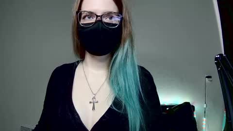 Amber non-nude model online show from 03/03/25, 06:04