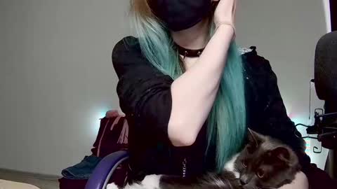 Amber non-nude model online show from 03/06/25, 05:35