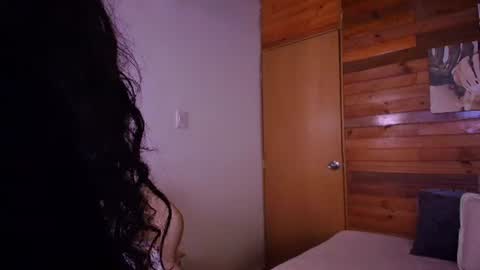 amber_curly online show from 07/06/26, 08:11