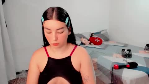 Snapshot of amber_landy1 chatting on 01/17/25, 12:31 amber online show from 01/17/25, 12:31