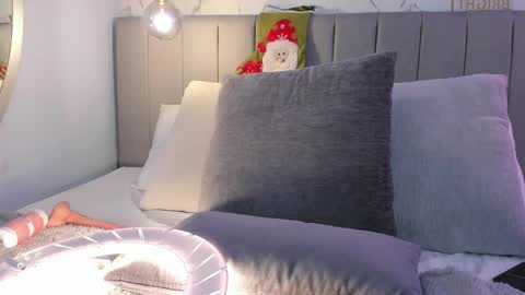 Amber online show from 12/19/25, 12:50