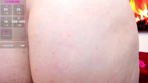 Snapshot of amber_sexy14 chatting on 01/25/25, 06:01 amber_sexy14 online show from 01/25/25, 06:01