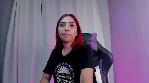 Amber Baker  online show from 02/07/25, 12:17