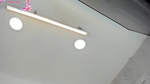 Snapshot of amberbrunni chatting on 03/03/26, 12:00 Amber online show from 03/03/26, 12:00