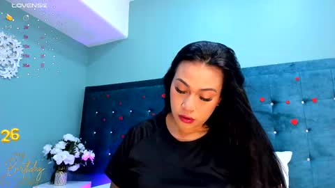 Snapshot of ambercollinns chatting on 02/21/25, 11:22 Amber Collins online show from 02/21/25, 11:22