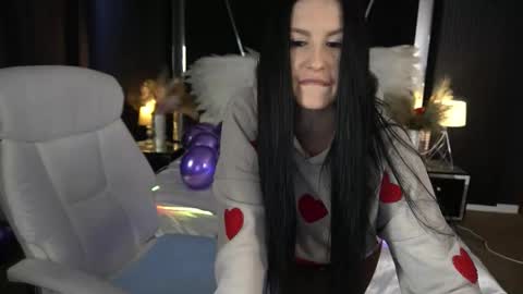 Anna online show from 01/18/26, 06:50