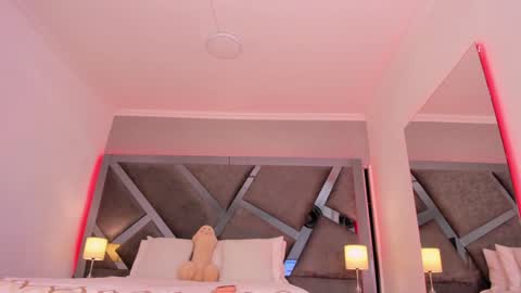 Amber  online show from 01/30/25, 11:44