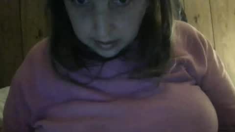 Snapshot of amberlixen chatting on 02/15/26, 01:20 amberlixen online show from 02/15/26, 01:20