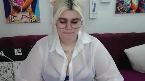Amber online show from 09/23/25, 03:09