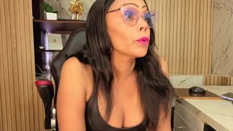   online show from 03/25/26, 02:34