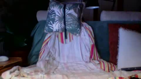 Amberr11 online show from 12/24/24, 12:22