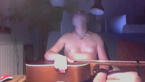 Amberr11 online show from 10/20/25, 10:32