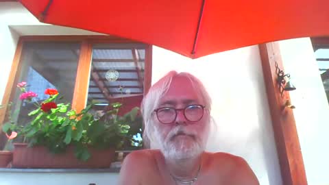 Snapshot of amberr11 chatting on 07/25/26, 01:52 Amberr11 online show from 07/25/26, 01:52