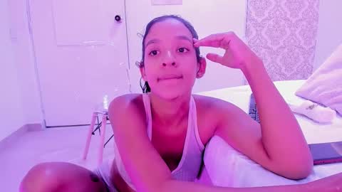 Amberr Sweet  online show from 11/17/25, 08:25