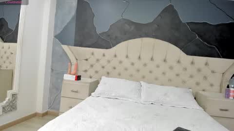 Amber Grey online show from 09/09/25, 05:34