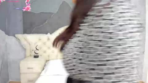 Amber Grey online show from 10/14/25, 05:25