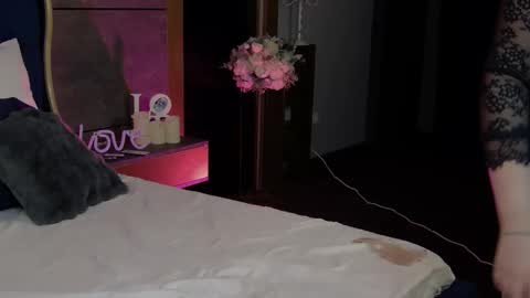 Snapshot of amberseyes chatting on 02/06/26, 02:20 Amberseyes online show from 02/06/26, 02:20