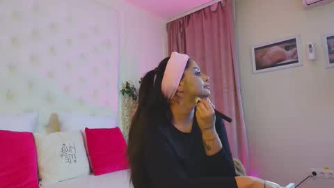 Snapshot of amberseyes chatting on 03/03/26, 09:59 Amberseyes online show from 03/03/26, 09:59