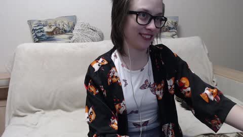 Snapshot of ambersimard chatting on 12/15/24, 11:31 Amber online show from 12/15/24, 11:31