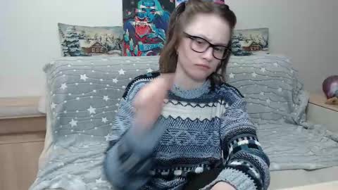 Snapshot of ambersimard chatting on 03/03/25, 03:30 Amber online show from 03/03/25, 03:30