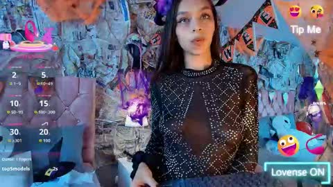 Snapshot of ambersweet_ls chatting on 10/09/25, 02:48 amber online show from 10/09/25, 02:48