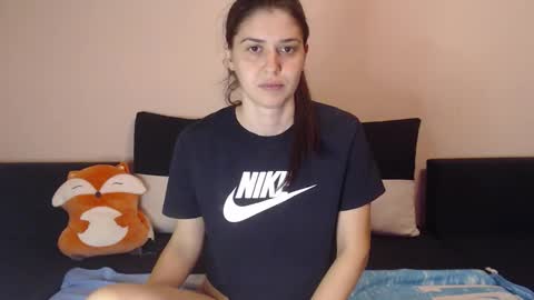 Amber online show from 10/27/25, 07:07