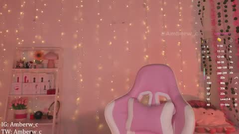 IG - TW Amberw c online show from 11/04/25, 03:05