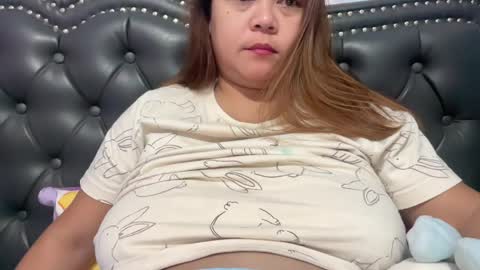 Snapshot of ambisyosa_moore chatting on 05/25/26, 06:47 Marie online show from 05/25/26, 06:47