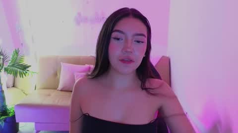 AMELIA online show from 12/05/25, 11:30