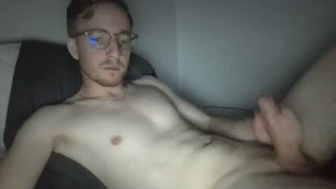 Snapshot of amekatt chatting on 12/29/24, 05:33 Amekatt online show from 12/29/24, 05:33