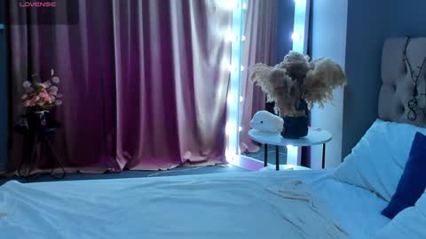 Ameli Lorans online show from 02/06/25, 06:08