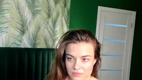 Ameli Lorans online show from 03/11/25, 09:13