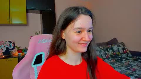 Snapshot of ameli_moon chatting on 07/08/26, 05:06 Eileen online show from 07/08/26, 05:06