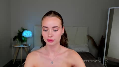 Ameli online show from 10/24/25, 10:22