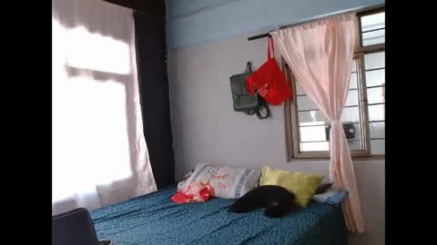 amelia  online show from 01/28/25, 02:53