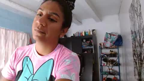 amelia  online show from 02/06/25, 02:26